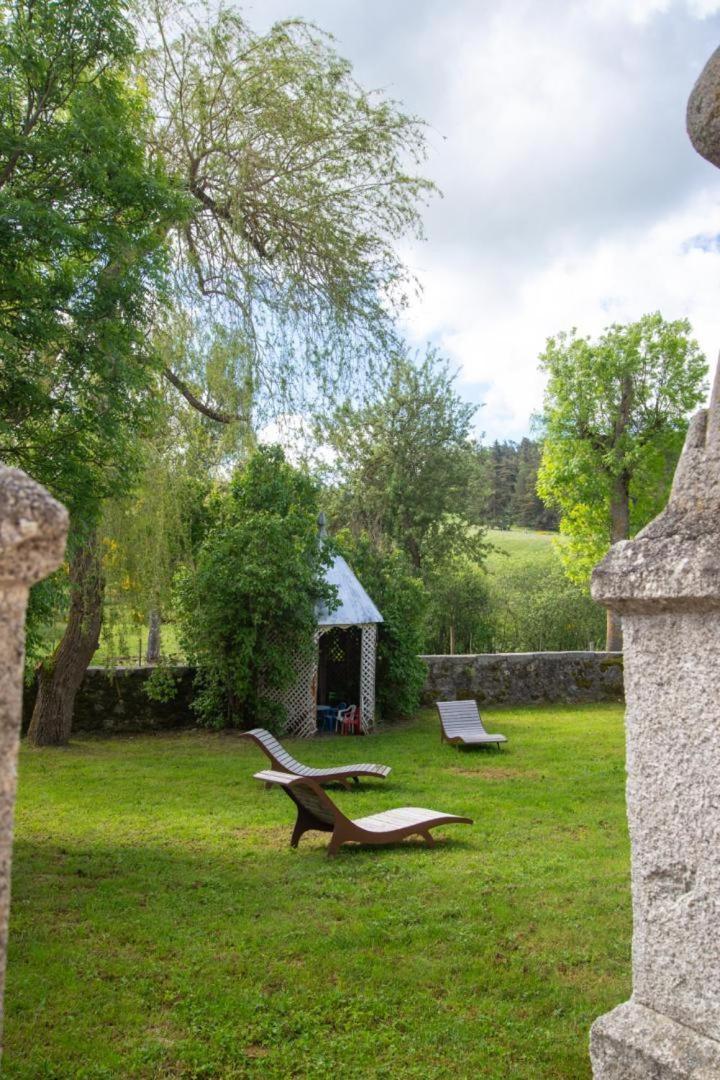 Gite De La Grange - Domaine De Coulagnettes Serverette Esterno foto